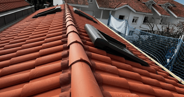 couverture de toiture vue de près à Souston